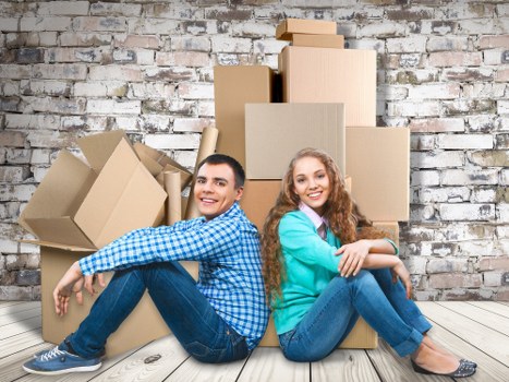Moving truck service near Hackney Marshes with local streets and residential access