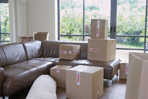 Man with van pricing example for a flat move in Hackneymarshes